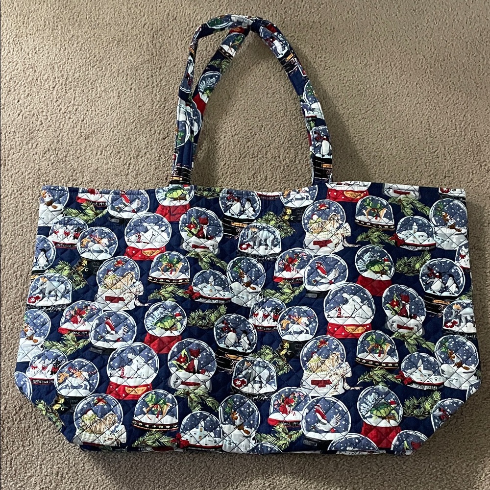 Vera Bradley Christmas Snow Globe Patterned Tote Bag - Blue
